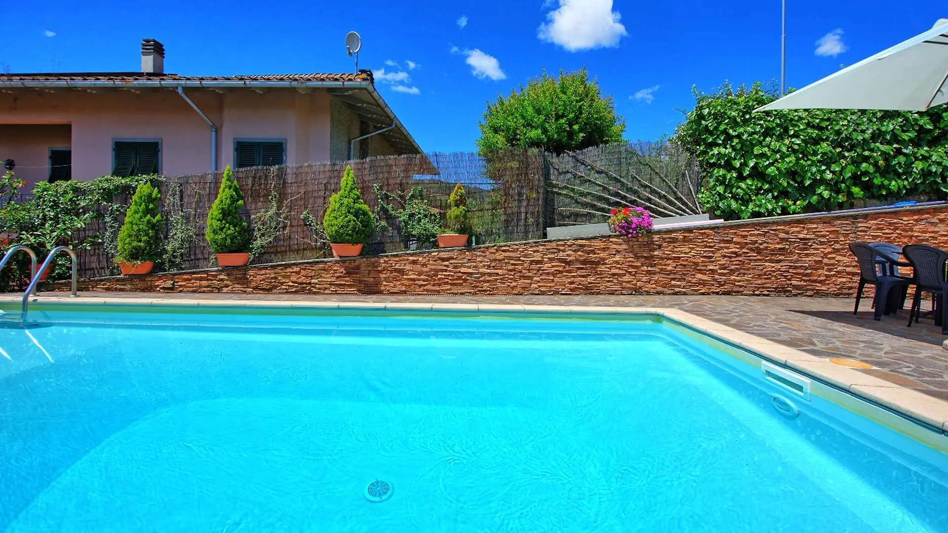 Villa Pratovecchio By Posarellivillas 0*,